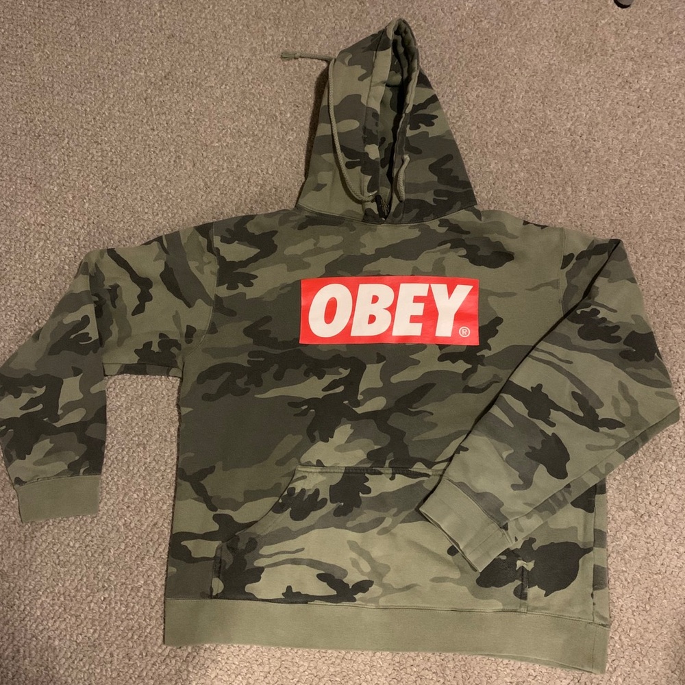 Obey sweatshirt